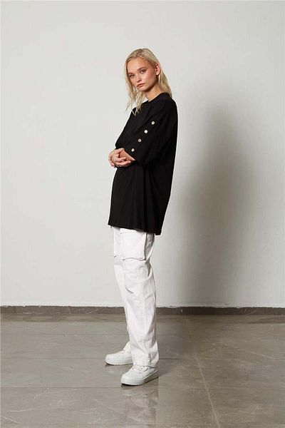 Avrile Black Oversize T-Shirt - Snap Detailed Sleeves