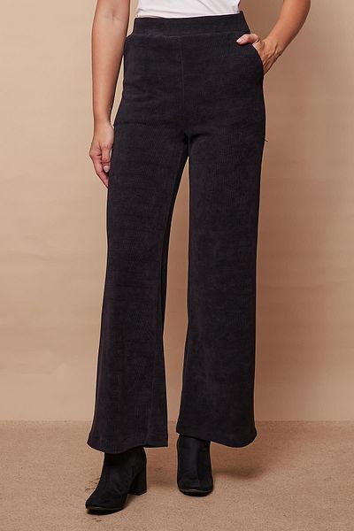Jument Lycra Velvet Palazzo Trousers with High Waist and Side Pockets - Black