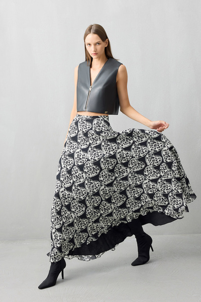 Jus De Pommes SİYAH BEYAZ KALP DESENLİ KLOŞ UZUN ETEK