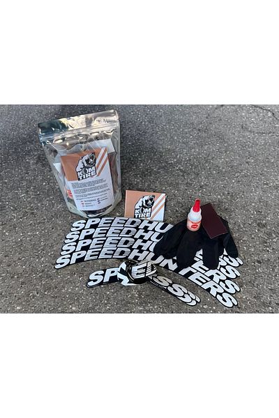komauto Speed Hunter Motorcycle and Automobile Rigging Sticker - 2.5 Cm, 8 Pieces Adhesive Tire Lettering