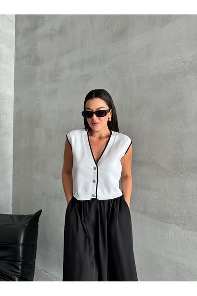 Laluvia Ecru Mona Contrast Striped Sleeveless Vest