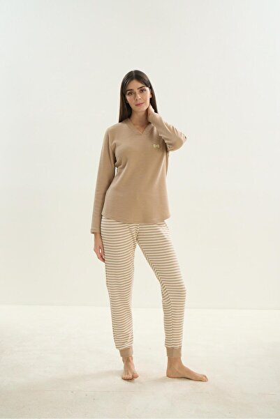 Sevim Costum de pijama de damă, cu decolteu în V, cu mânecă lungă, bej C0T8N0O61