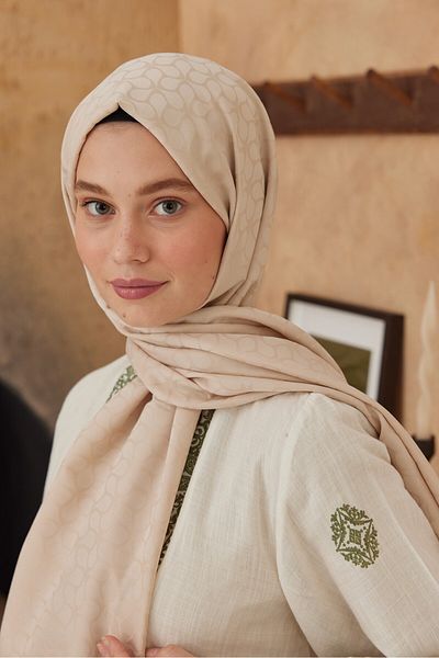 Modakaşmir شال بنمط الفول السوداني من سلسلة الجاكار الحريري