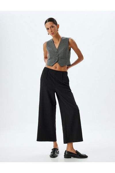 Koton Hose aus Stoff mit hoher Taille und Tasche, kurze Hose mit weitem Bein
