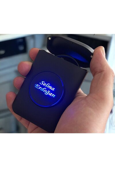 Bymiel Kişiye Özel İsim Yazılı Led Işıklı Şarjlı Çakmak Ve Tabaka