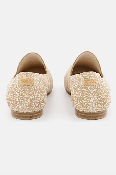 Toms Women Leopard Print Suede Slip On Flats, Beige