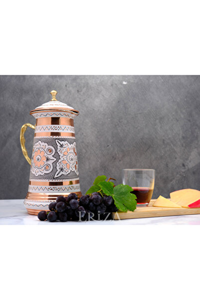 ERİZA İşlemeli Bakır Kulplu ve Kapaklı Sürahi