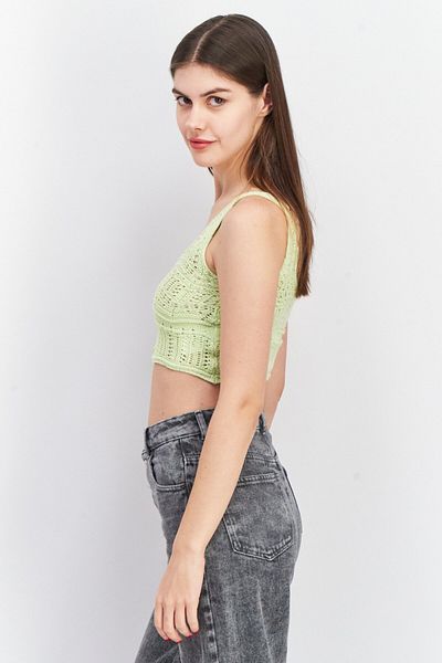 Don't Call Me Jennyfer Women V-neck Sleeveless Crop Top, Green