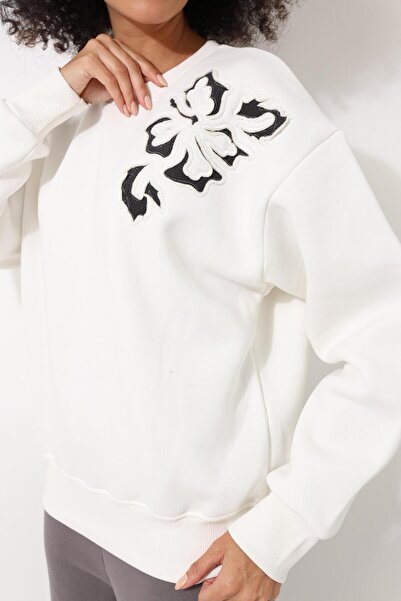 AMİDA Дамски суитшърт с екрю рамо, лазерно изрязани цветя, бродерия, детайлно кръгло деколте, голям размер - 2448