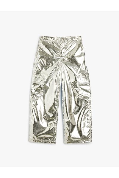 Koton Glatte, glänzende Fallschirmhose mit Taschendetail und elastischem Bund
