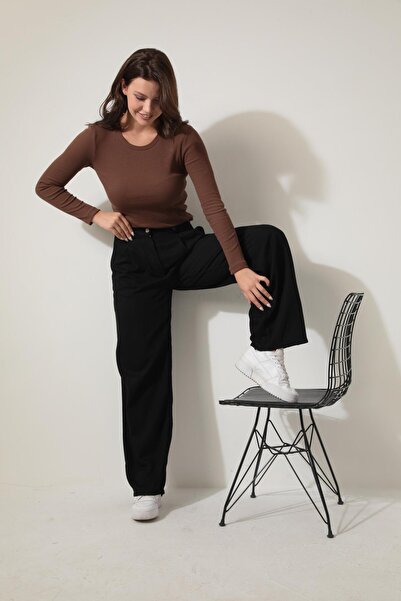 AMİDA Γυναικεία μπλούζα με μακρυμάνικο ριμπ - καφέ, λαιμόκοψη - 2426