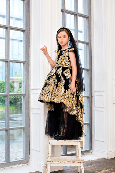 PİXİNADELUXE Siyah Küpürlü Önü Kısa Arkası Uzun Duvak Detaylı Kız Çocuk Abiye