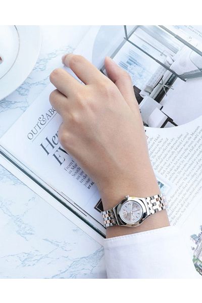 Swatch Yss308g Model Wristwatch