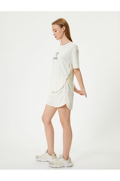Koton Relax Fit Sport-T-Shirt mit Rundhalsausschnitt, Slogan-Aufdruck, kurze Ärmel