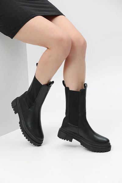 ALTUNTAŞ Black Chelsea Boots - Lightweight and Comfortable Winter Sole