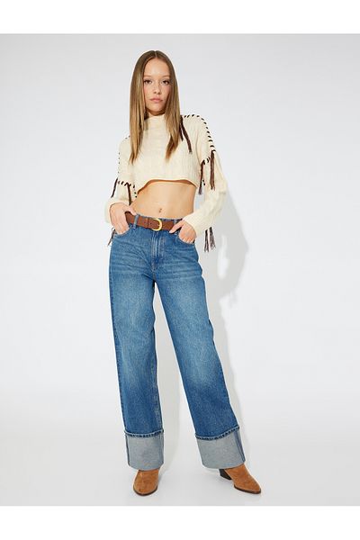 Koton X Zeynep Cushion - Tassel Detailed Hair Knit Stand Collar Oversize Crop Sweater