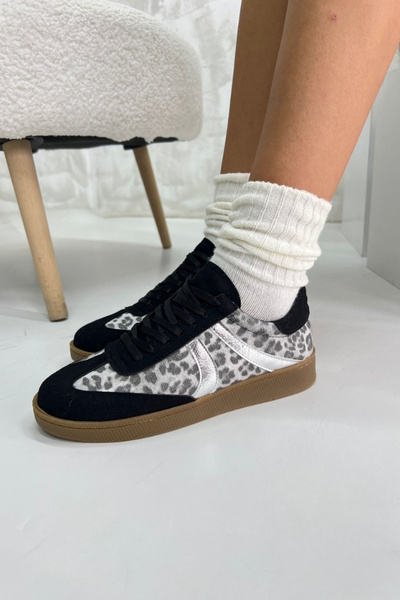 inizio Siyah Zebra Kadın Spor Ayakkabı DS066