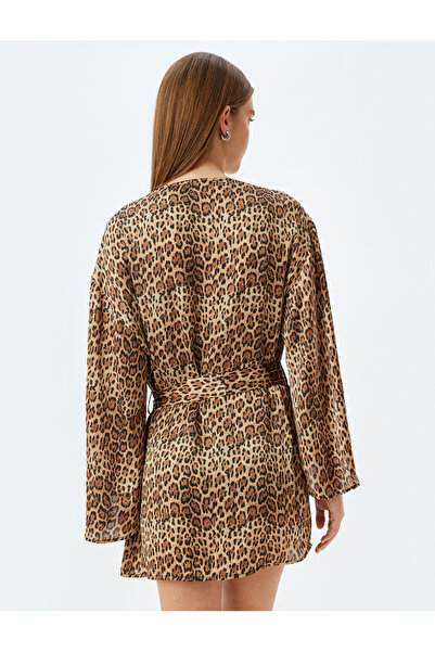 Koton Zeynep Cushion Leopard Patterned Short Bat Sleeve Dressing Gown with Belt