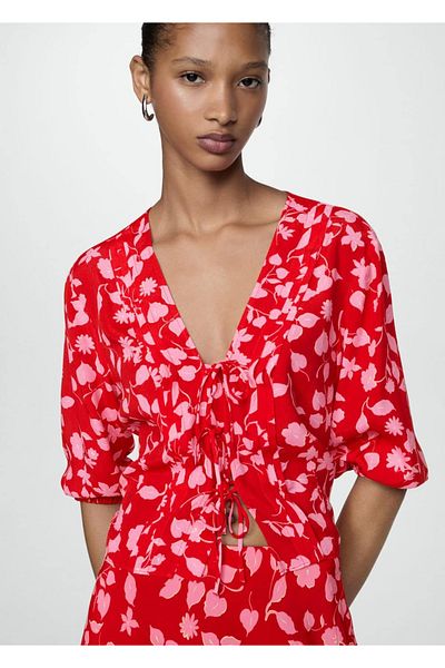 MANGO Woman Gemusterte Bluse mit Bindedetail