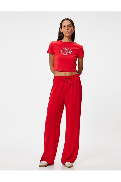 Koton Hose mit geradem Bein und normaler Taille und Schnürung