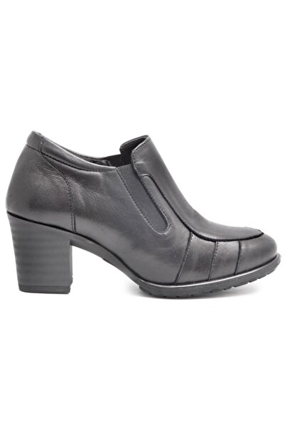 Mammamia D25KA-3135 Siyah Cilt Deri Topuklu Kadın Ayakkabı