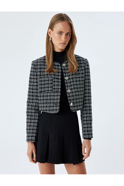Koton Kurze Tweed-Jacke – Rundhalsausschnitt, Taschendetail, geknöpft, Wollmischung