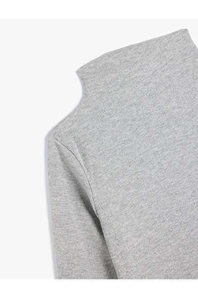 Koton Μακρυμάνικο μπλουζάκι με όρθιο γιακά με λεπτή εφαρμογή