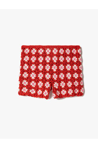 Koton Häkelshorts mit Gänseblümchenmotiv