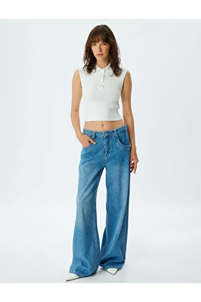 Koton Sleeveless Buttoned Polo Collar Crop Knitwear Top