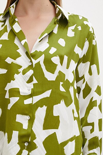 Never more Green Geometric Patterned Shirt