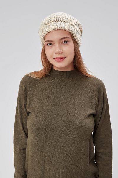derikem Women's Winter Stylish Pompom Lined Knitted Beanie