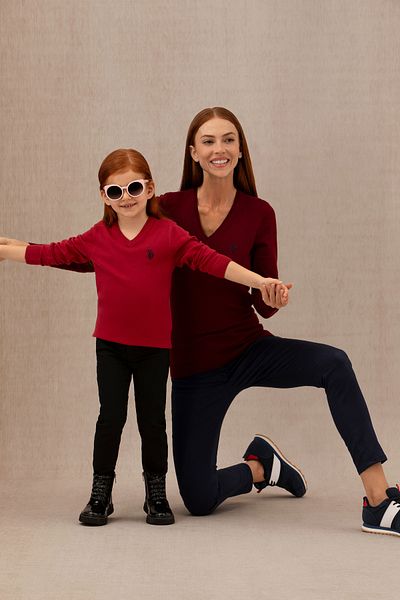 U.S. Polo Assn. Claret Red V-neck Women's Sweater - Basic Model 50276570 -vr014