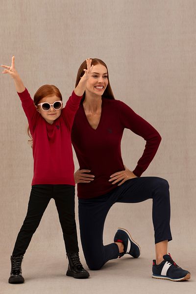U.S. Polo Assn. Girl's Red Basic V-Neck Sweater 50275850 -Vr030