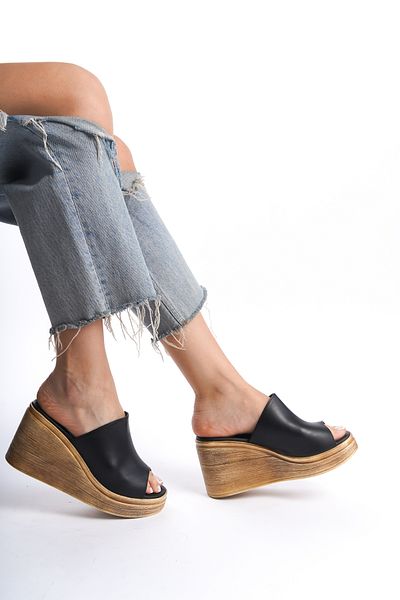 Taran Γυναικείες παντόφλες Perla Stylish - Άνετο σχέδιο με σφήνα τακούνι και χοντρό λουράκι
