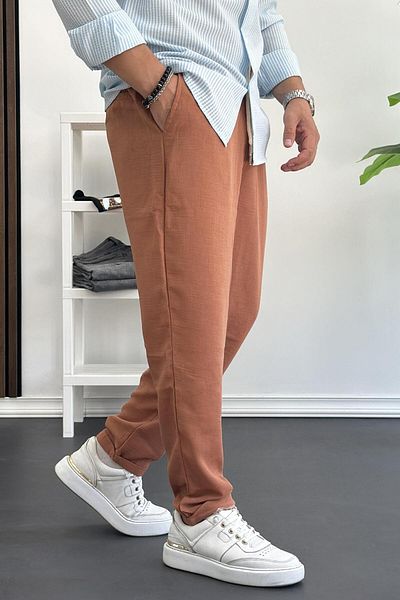 Edwox Brown Men's Jogger Pants - Relaxed Cut Pnt01