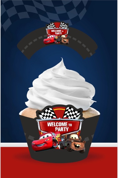 neşeli günlerim غلاف كب كيك عيد الميلاد بتصميم لايتنينج من ماكوين كارز - 8 قطع