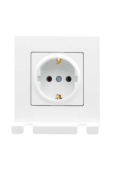 Günsan Eqona White Practical Plug Holder Grounded Socket