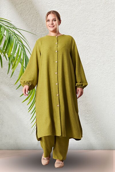 Ferace Linen Large Size Ayrobin 2-Piece Set - Women