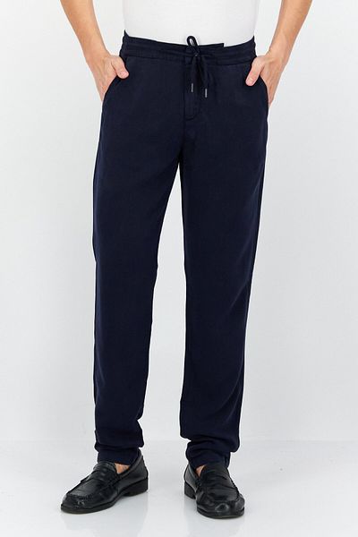 Guess Men Regular Fit Solid Pant, Navy