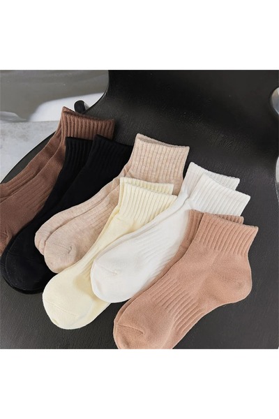 çorapmanya 4 Çift Dikişsiz Lastikli Ekonomik Yarım Konç Havlu Kışlık Kadın Çorap
