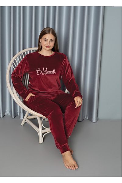Lady Red Plus Size Velvet Pajama Set
