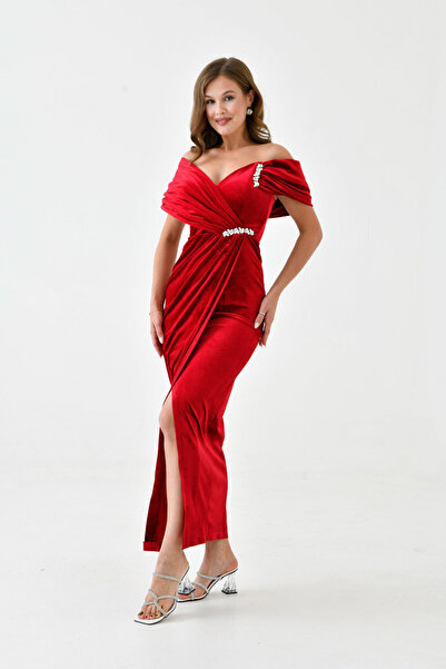 Neşeli Butik kadın taş ve yırtmaç detaylı kadife abiye elbise NBS9361