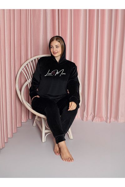 Lady Black Plus Size Velvet Pajama Set