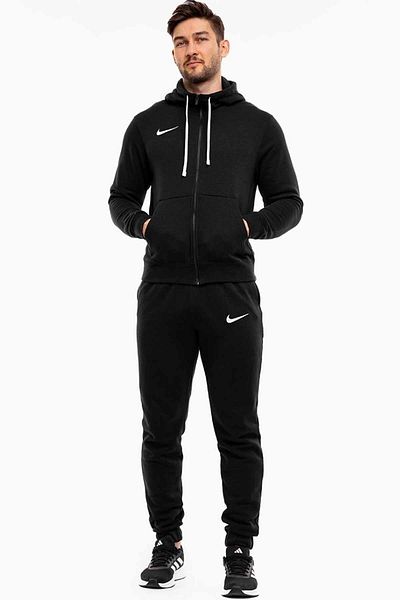 Nike Sweatsuit Sets Athletic Comfort and Style Trendyol