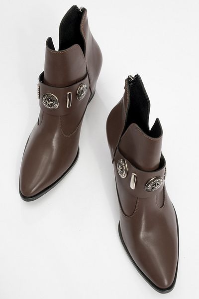LuviShoes Γυναικείες μπότες με χοντρό τακούνι KENDA καφέ δέρμα με φερμουάρ στην πλάτη