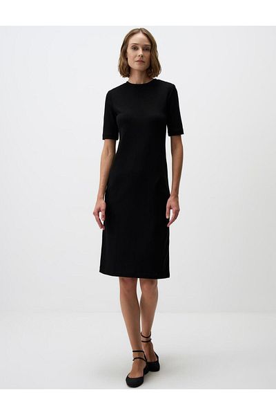 Jimmy Key Rochie midi tricotată cu decolteu negru