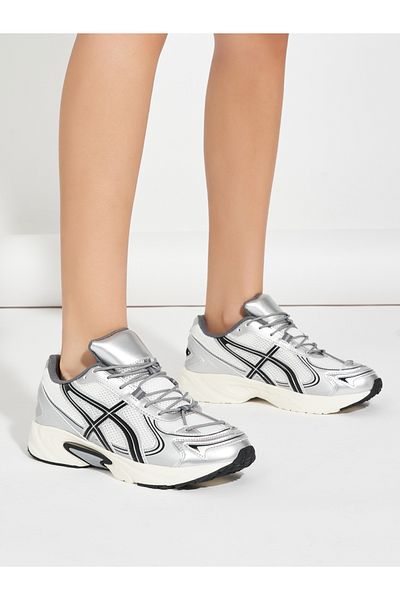 Styli Textured Metallic Accent Lace Up Sneakers