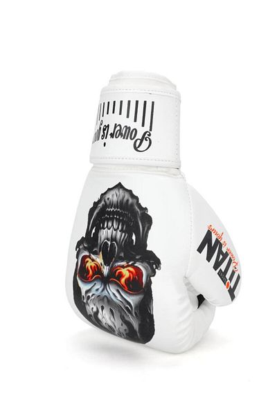 Titan Sport قفازات ملاكمة بيضاء منقوشة من كوروكافا