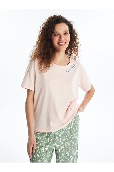 LC Waikiki Lcw Dream - Dámské pyžamo s vyšívaným výstřihem, krátký rukáv
