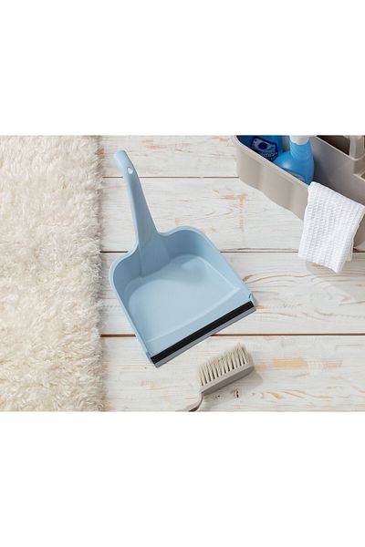 Madame Coco Gervais Vertical Handle Dustpan